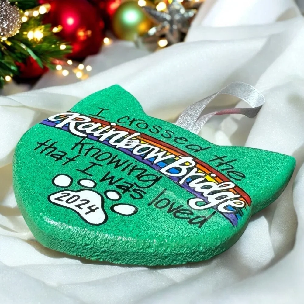 Purr-fect Tribute: Custom Hand-painted Rainbow Bridge Cat Ornament, Personalized